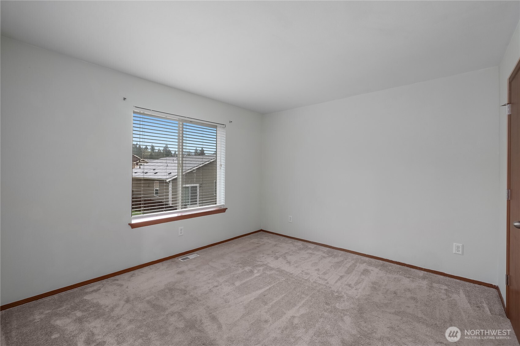 2011 Pleasure Drive SE, Tumwater, WA 98501