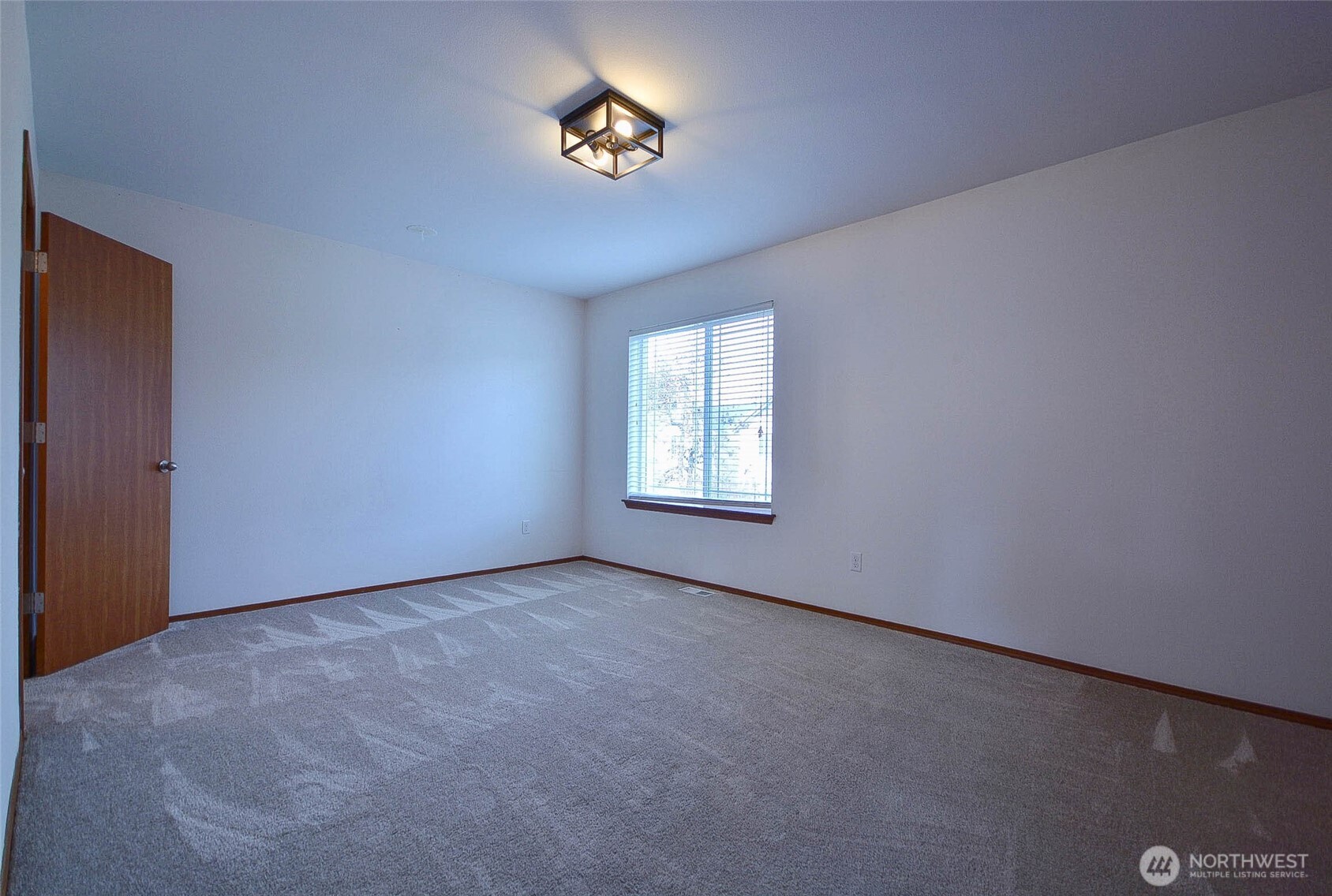 2011 Pleasure Drive SE, Tumwater, WA 98501