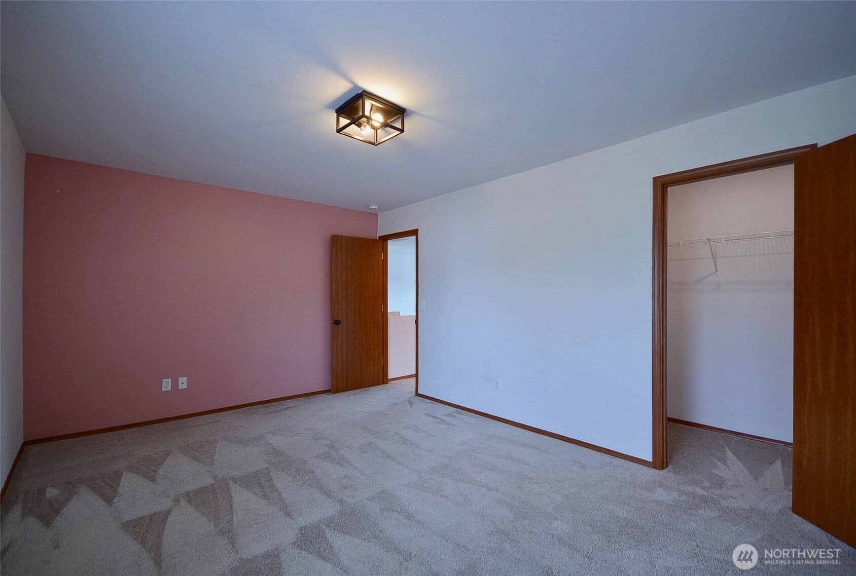 2011 Pleasure Drive SE, Tumwater, WA 98501