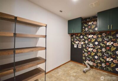 2011 Pleasure Drive SE, Tumwater, WA 98501 - Photo 2