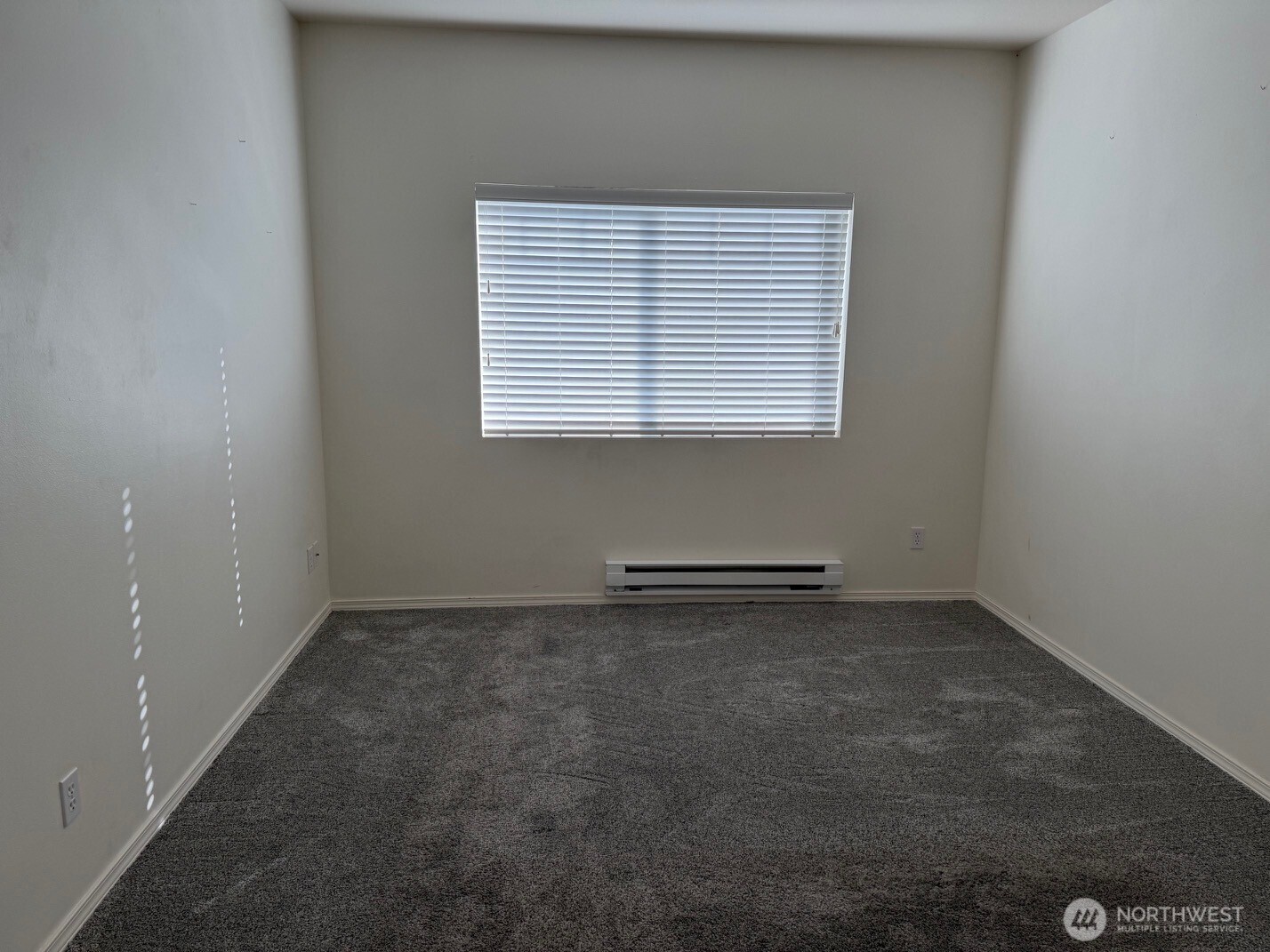 23512 55 Avenue S #16, Kent, WA 98032