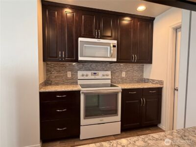 23512 55 Avenue S #16, Kent, WA 98032 - Photo 3
