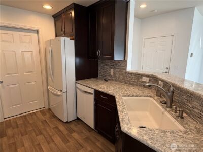 23512 55 Avenue S #16, Kent, WA 98032 - Photo 4