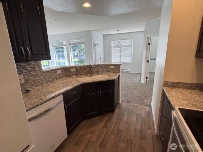 23512 55 Avenue S #16, Kent, WA 98032 - Photo 6