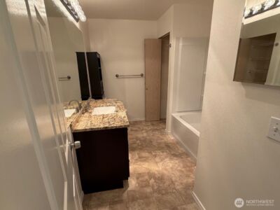 23512 55 Avenue S #16, Kent, WA 98032 - Photo 9