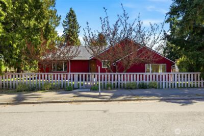 9524 20th Ave NE, Seattle, WA 98115