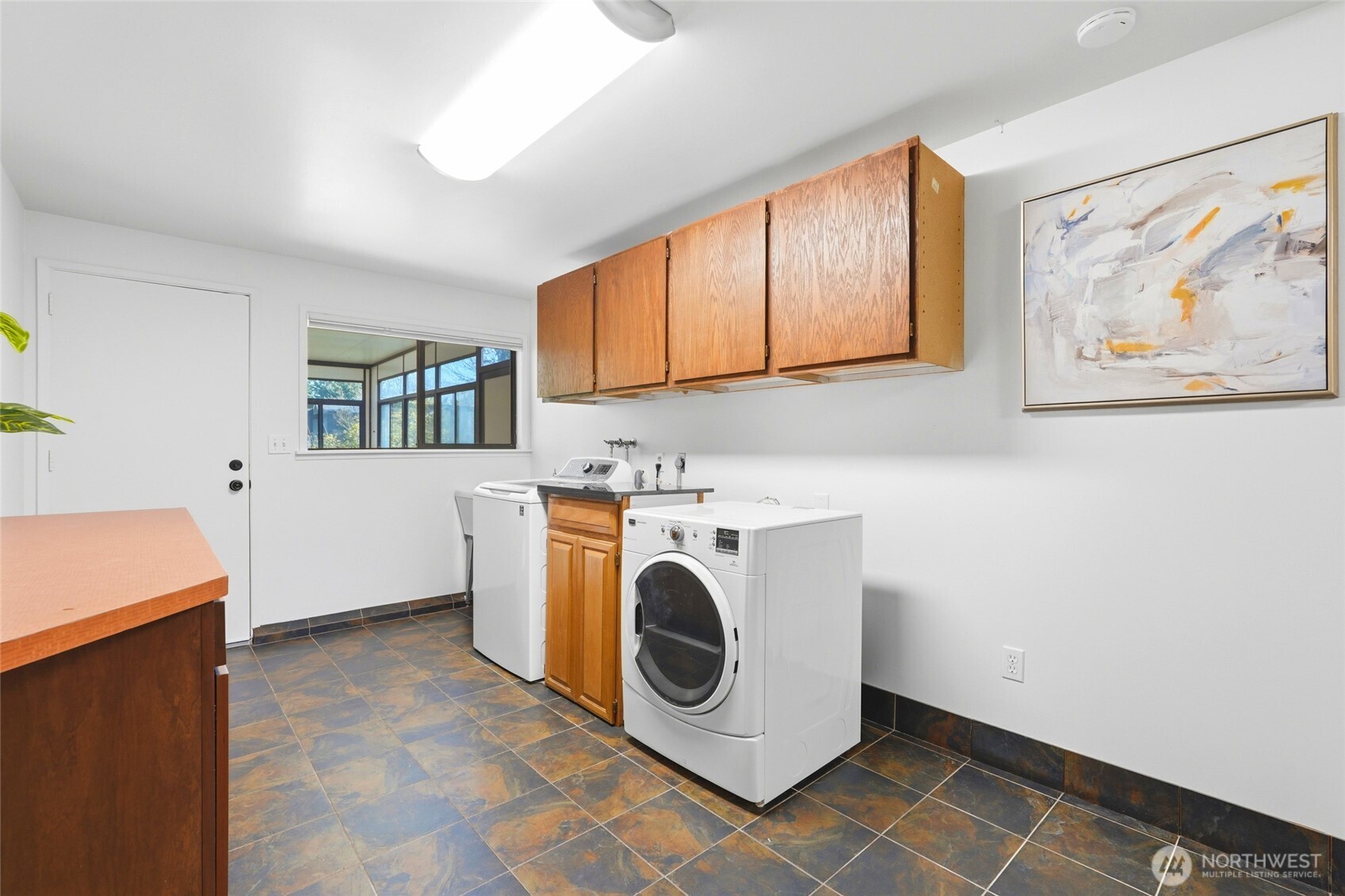 9524 20th Ave NE, Seattle, WA 98115