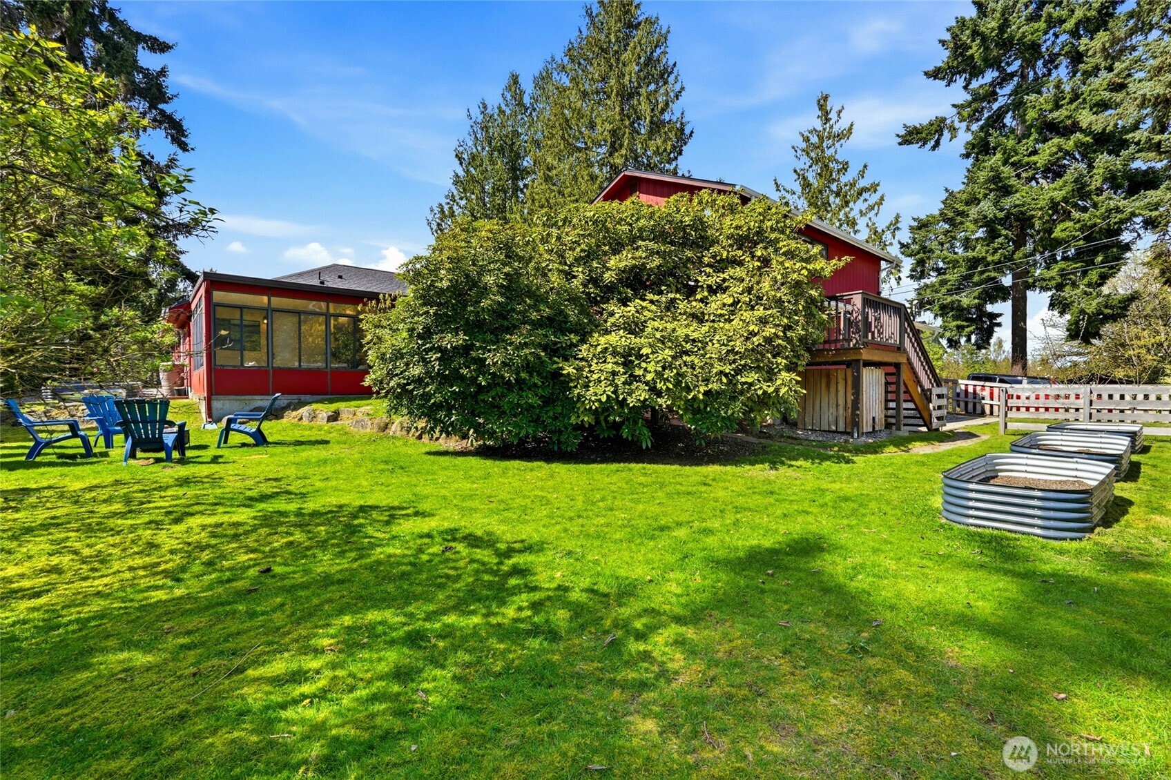 9524 20th Ave NE, Seattle, WA 98115