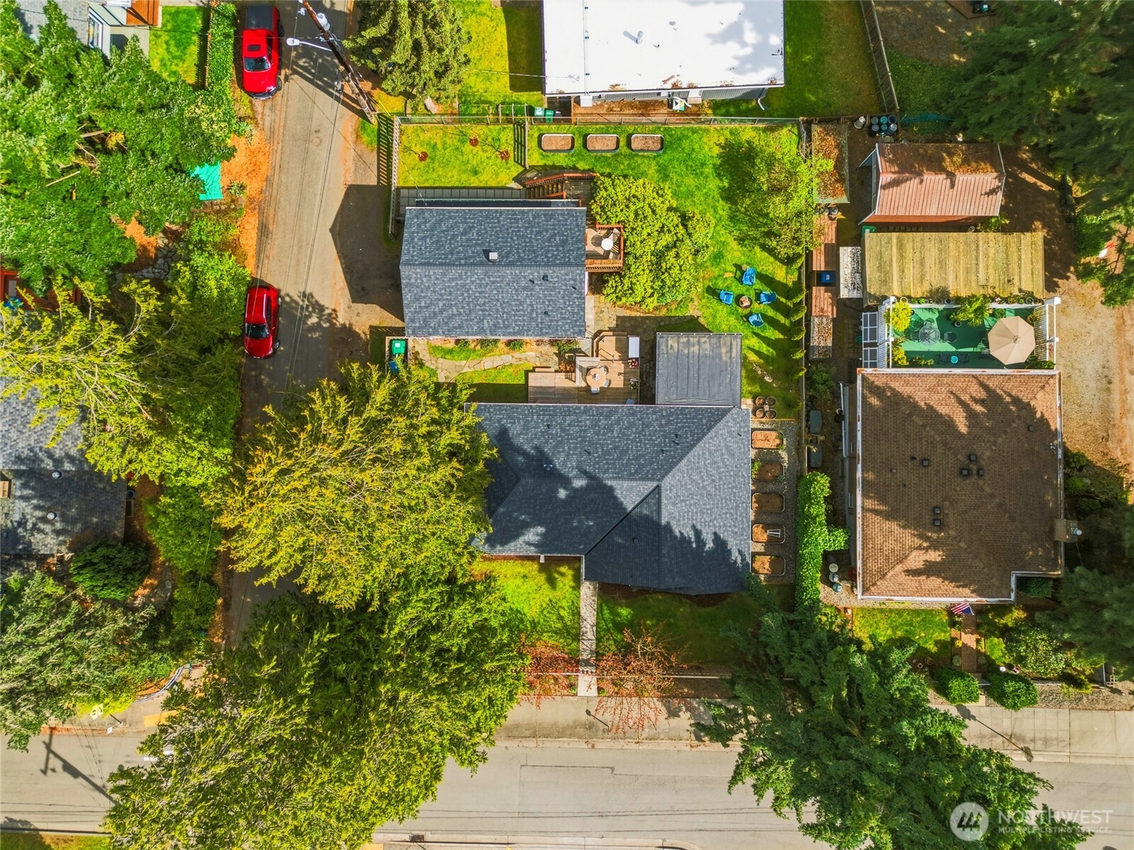 9524 20th Ave NE, Seattle, WA 98115