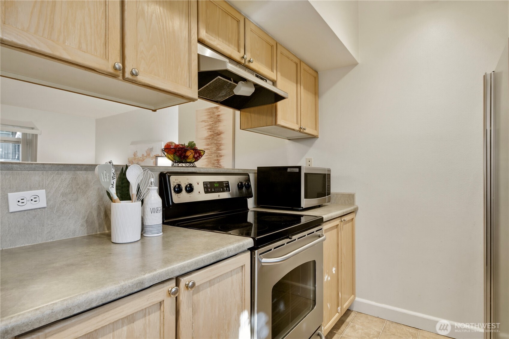 18930 Bothell Everett Highway #E103, Bothell, WA 98012