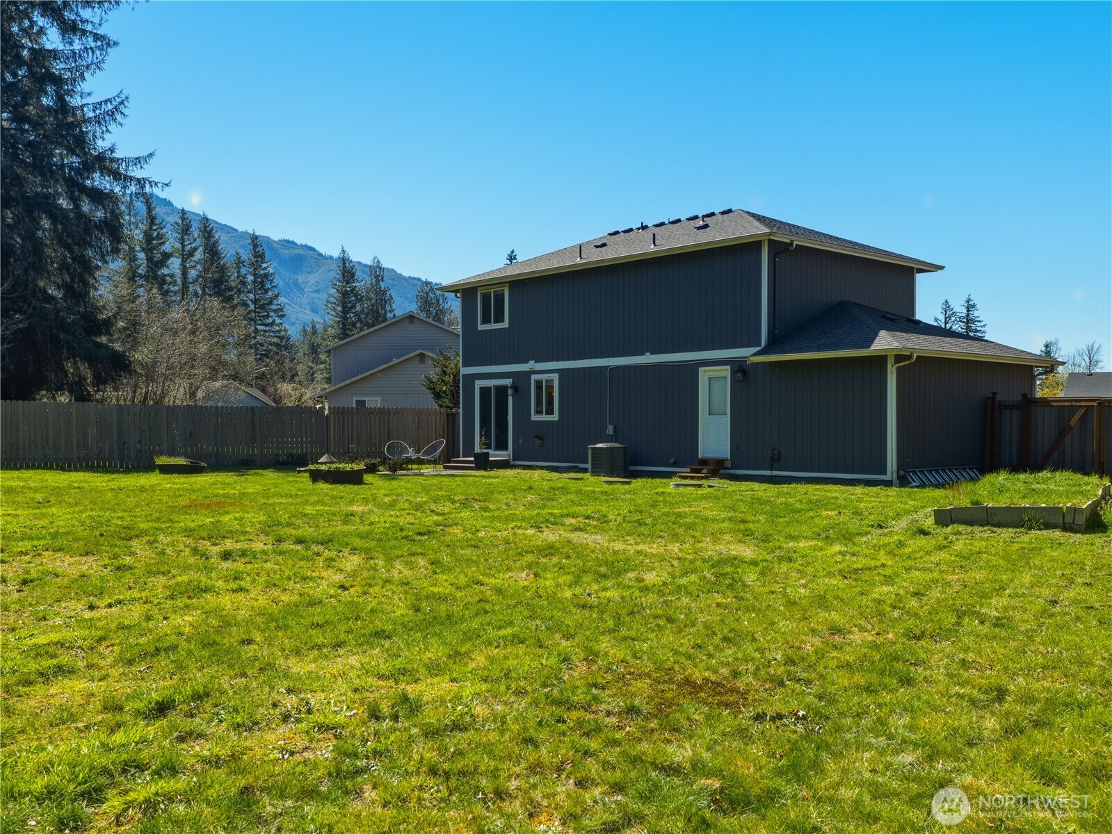 228 Amanda Avenue , Gold Bar, WA 98251