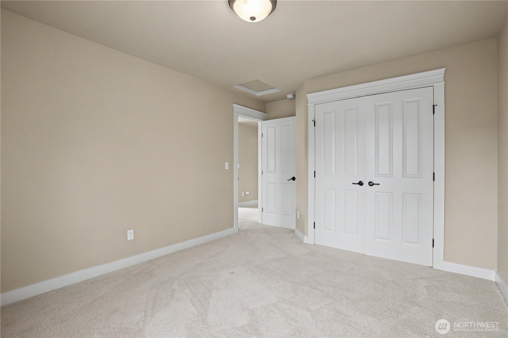 1438 Harvest Avenue SE, Olympia, WA 98501