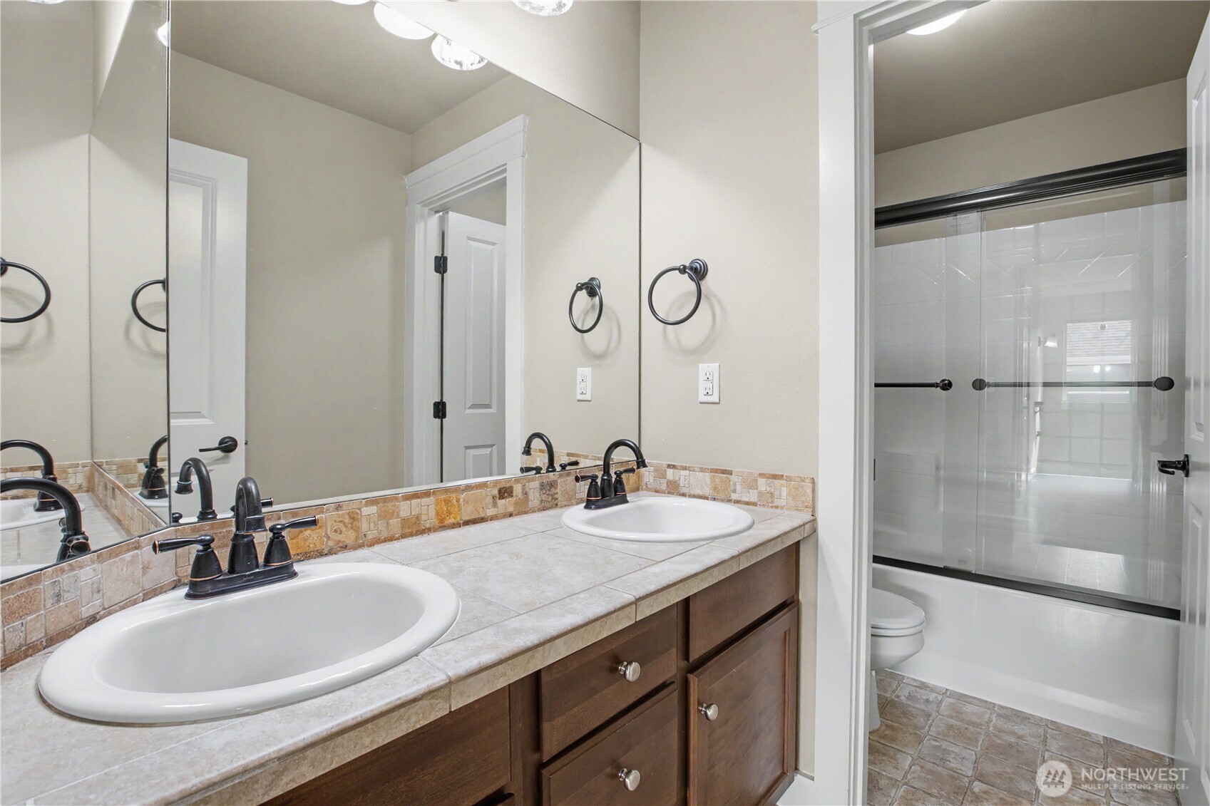 1438 Harvest Avenue SE, Olympia, WA 98501