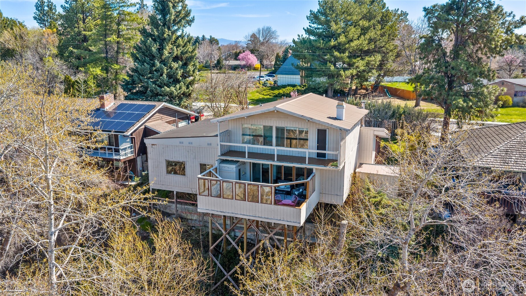 1403 N Brick Road , Ellensburg, WA 98926