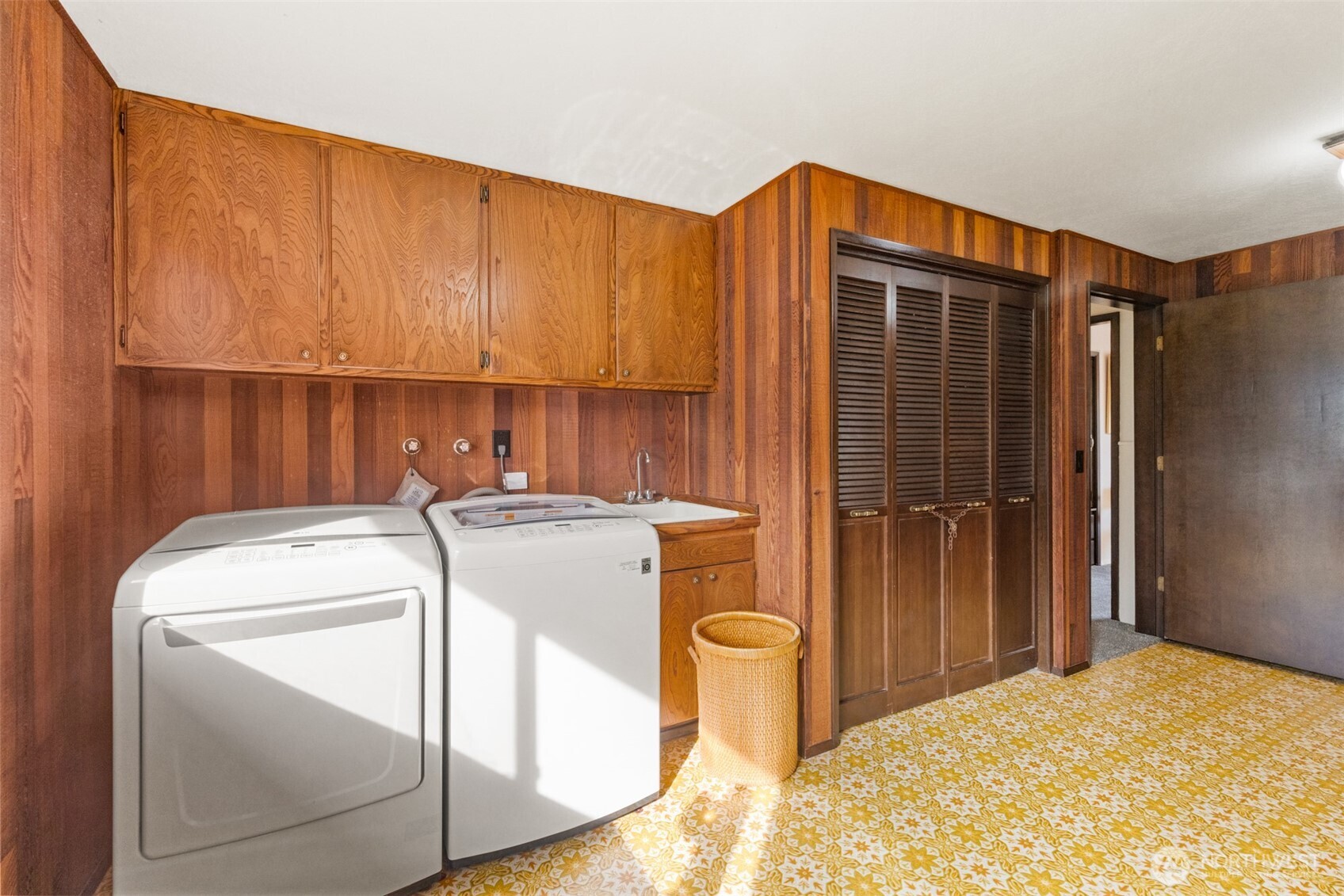 521 S Liberty , Port Angeles, WA 98362