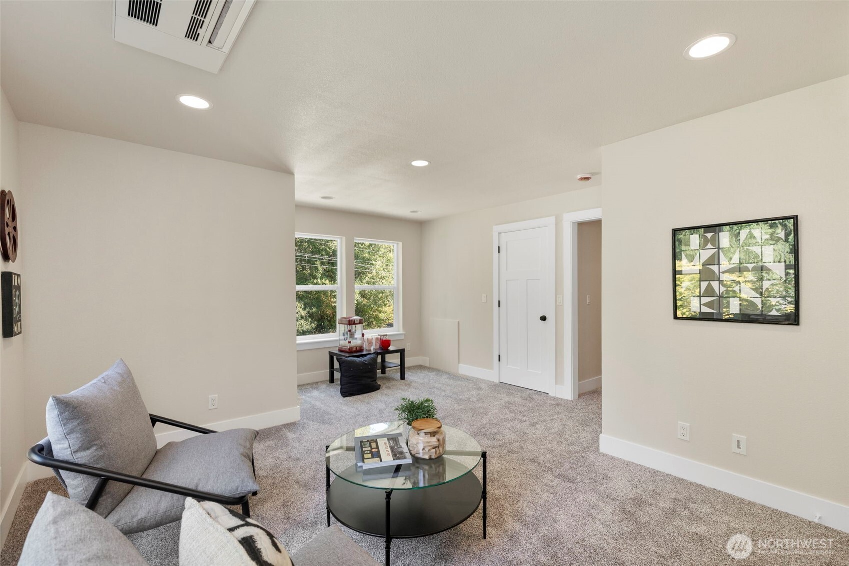 36651 Tamarack Drive NE, Hansville, WA 98340