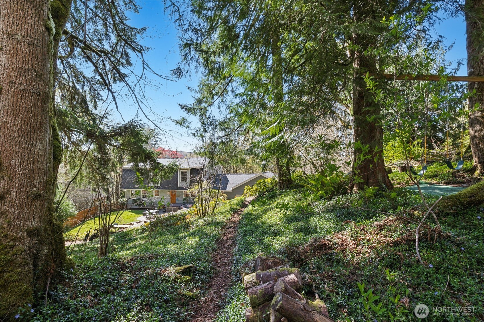 7238 Lakemont Boulevard SE, Bellevue, WA 98006