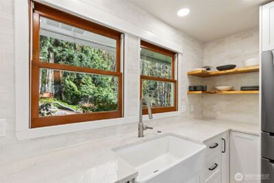 7238 Lakemont Boulevard SE, Bellevue, WA 98006 - Photo 6