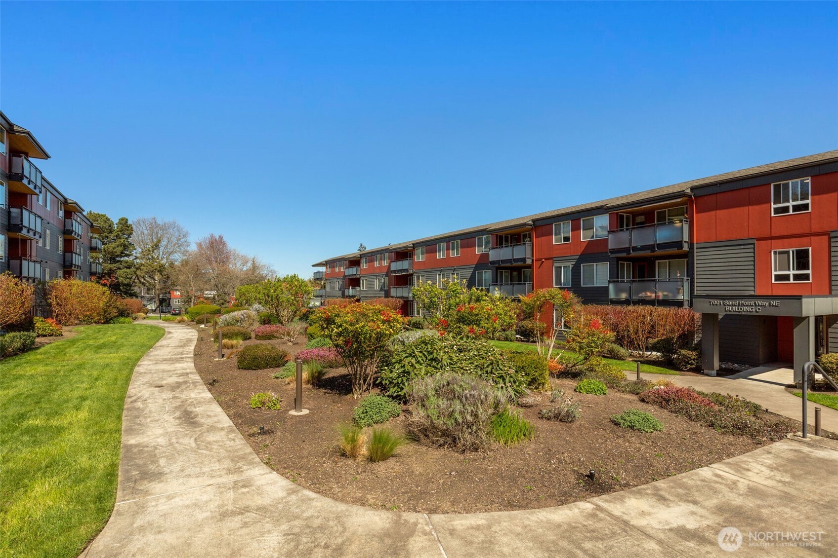 7001 Sand Point Way NE #A412, Seattle, WA 98115