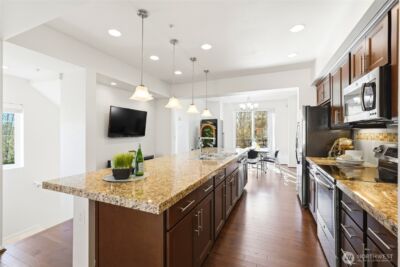 10175 156th Court NE #105, Redmond, WA 98052