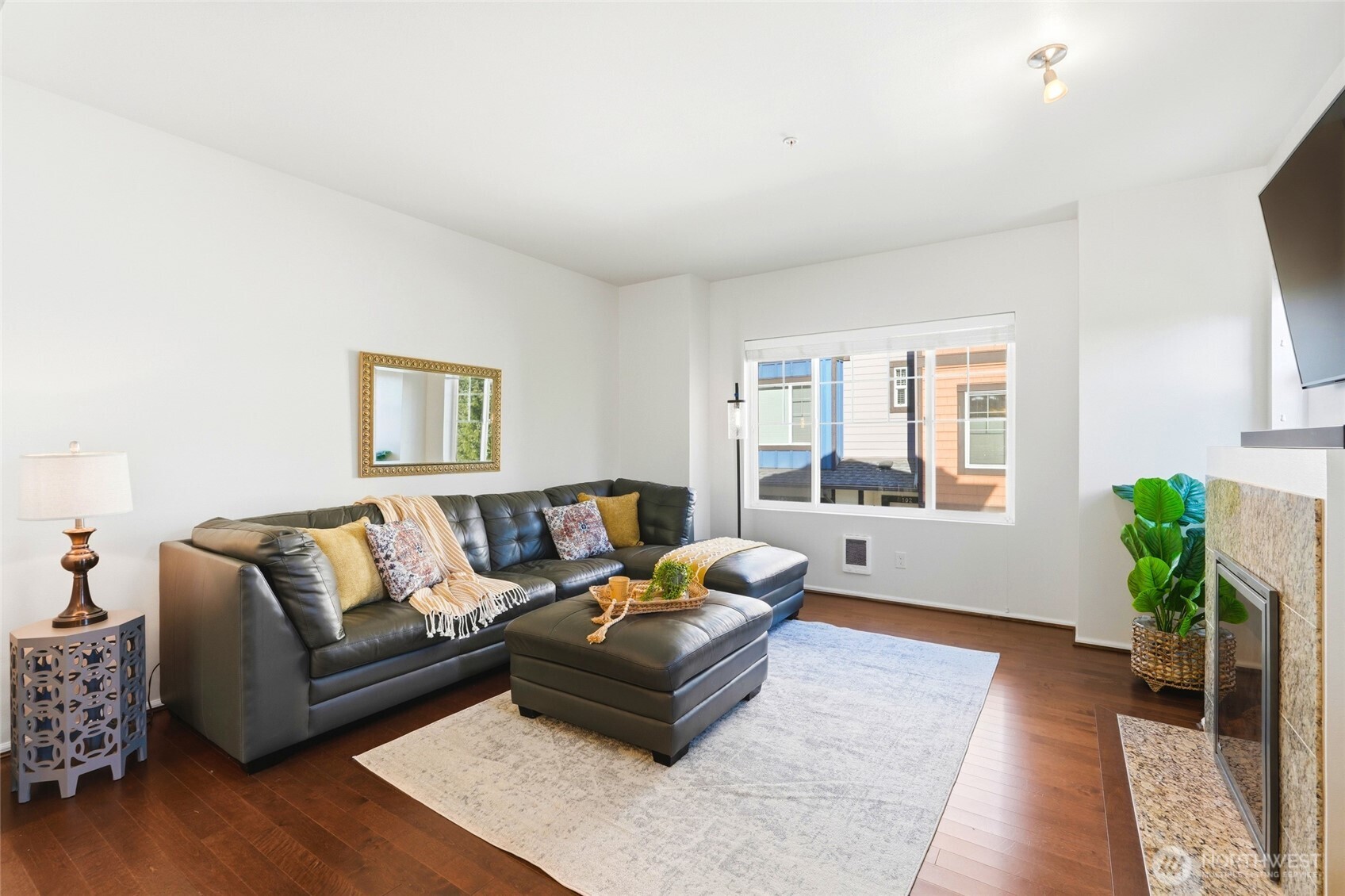 10175 156th Court NE #105, Redmond, WA 98052