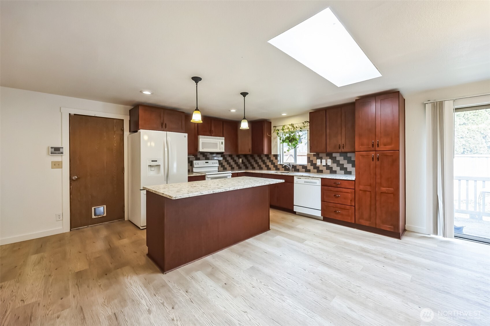 15815 121st Avenue Ct E, Puyallup, WA 98374