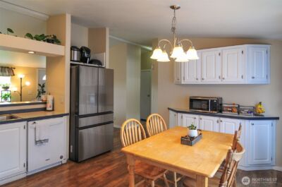 1698 Sunset Drive , Wenatchee, WA 98801 - Photo 7