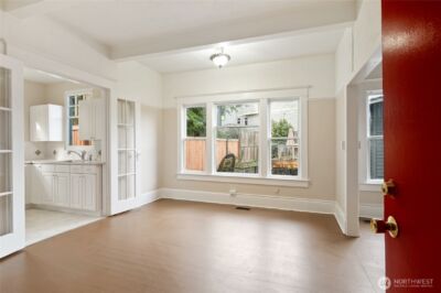 1425 Palm Avenue SW, Seattle, WA 98116 - Photo 11