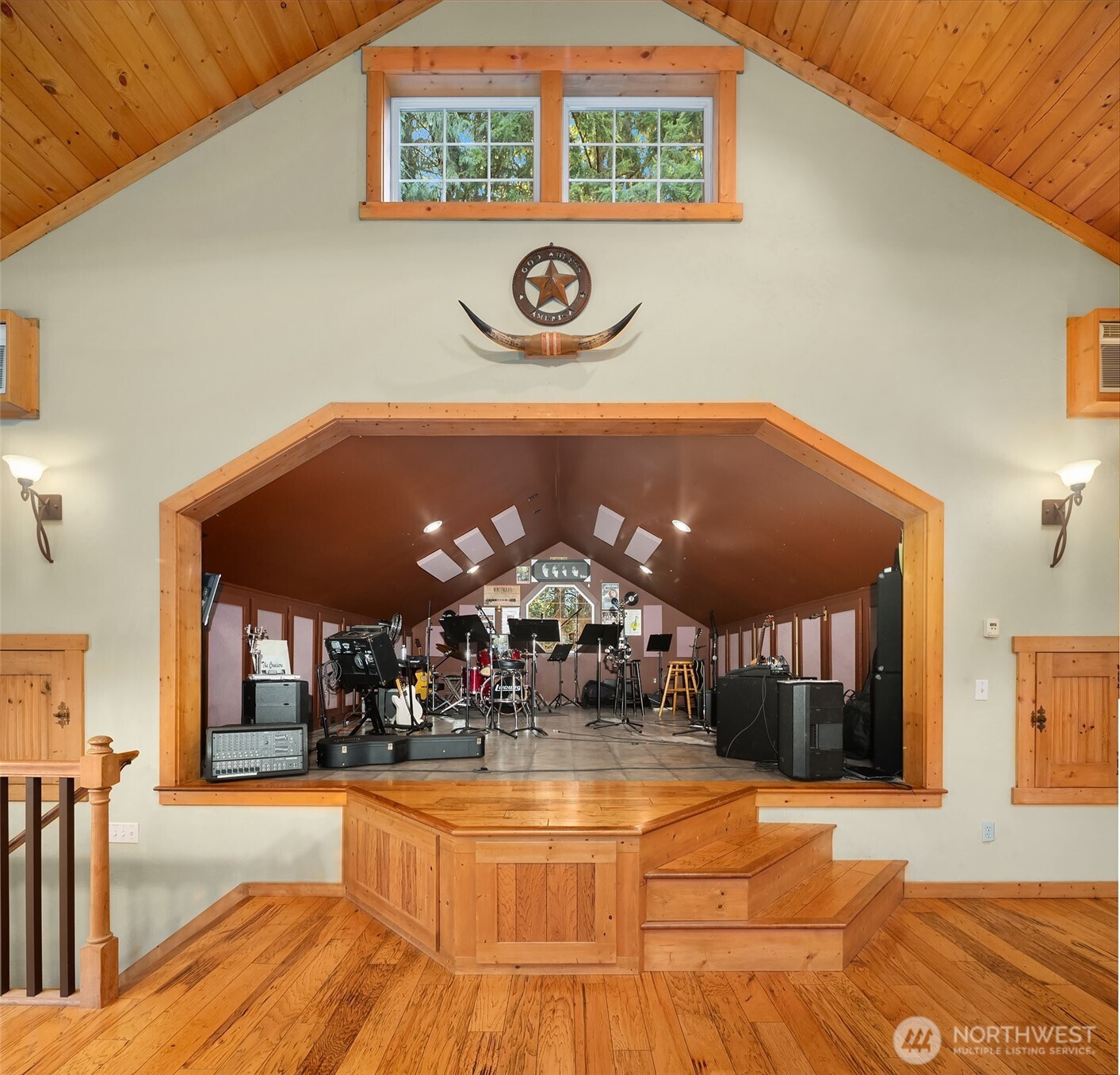 19808 Yew Way , Snohomish, WA 98296