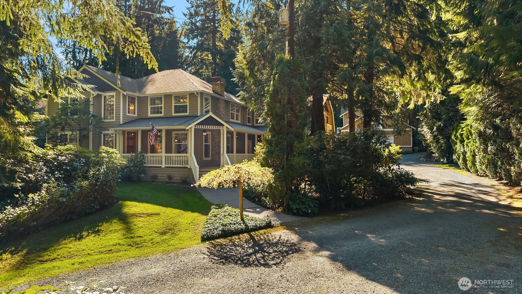 19808 Yew Way , Snohomish, WA 98296