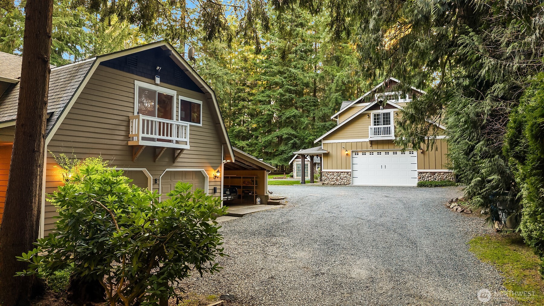 19808 Yew Way , Snohomish, WA 98296