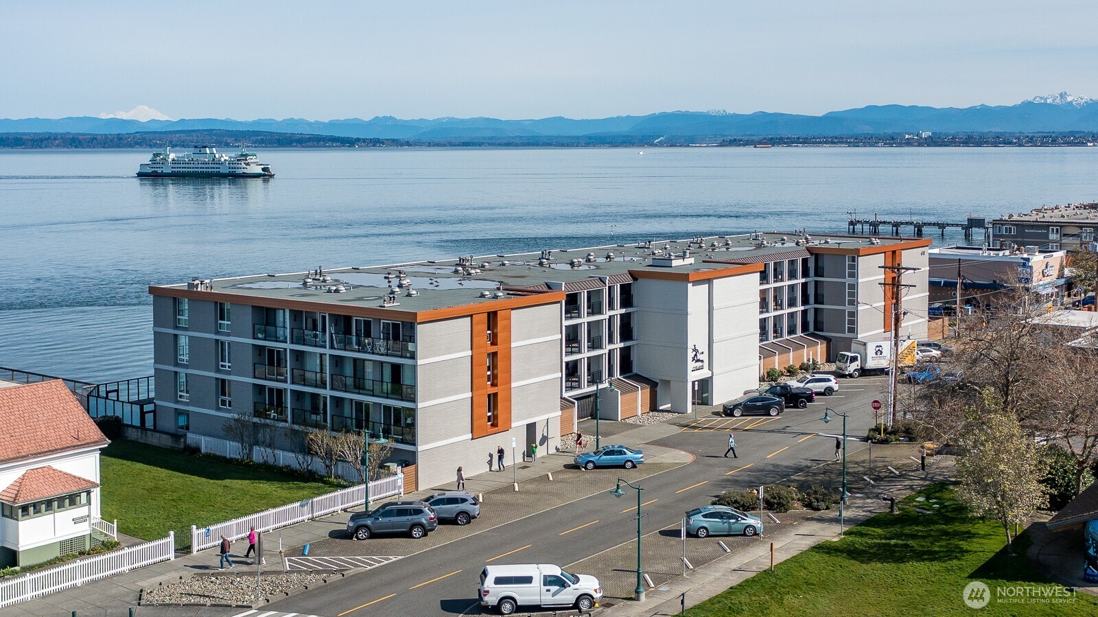 610 Front Street #302, Mukilteo, WA 98275