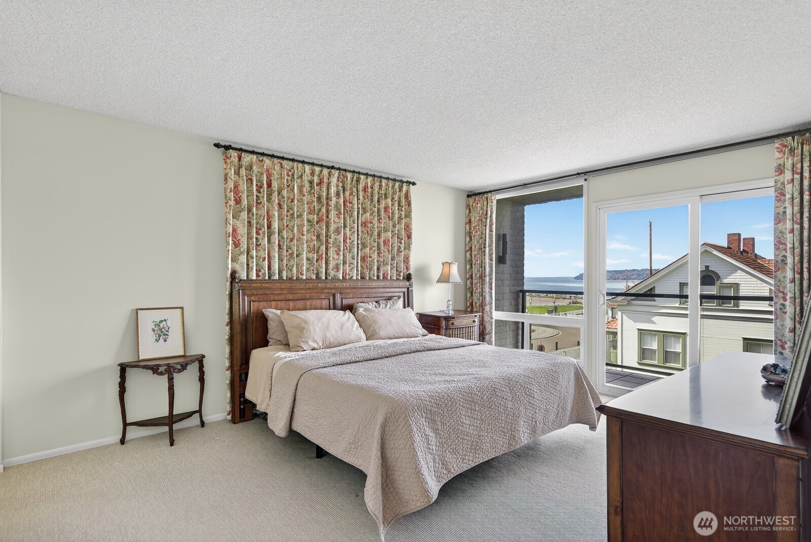 610 Front Street #302, Mukilteo, WA 98275
