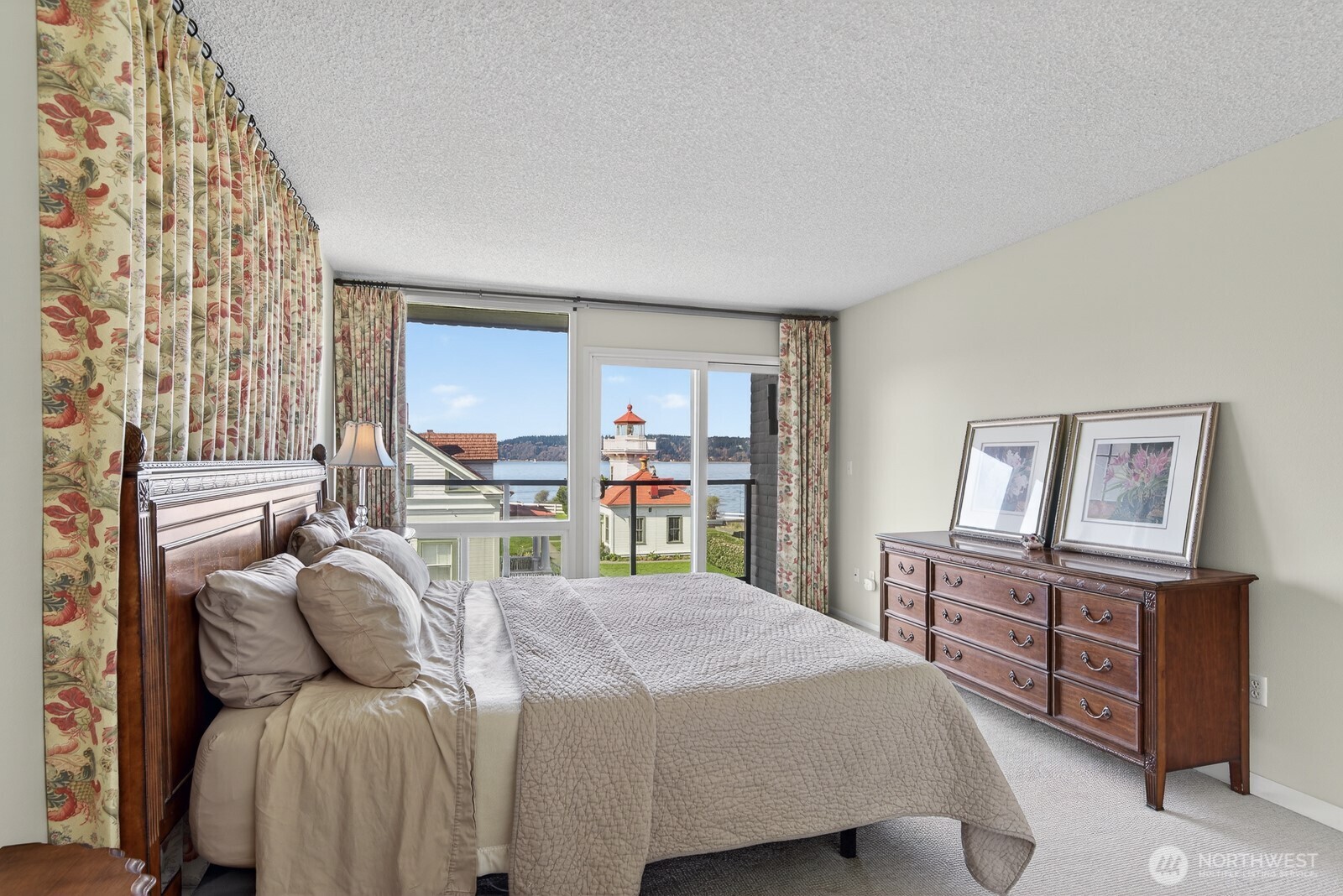 610 Front Street #302, Mukilteo, WA 98275