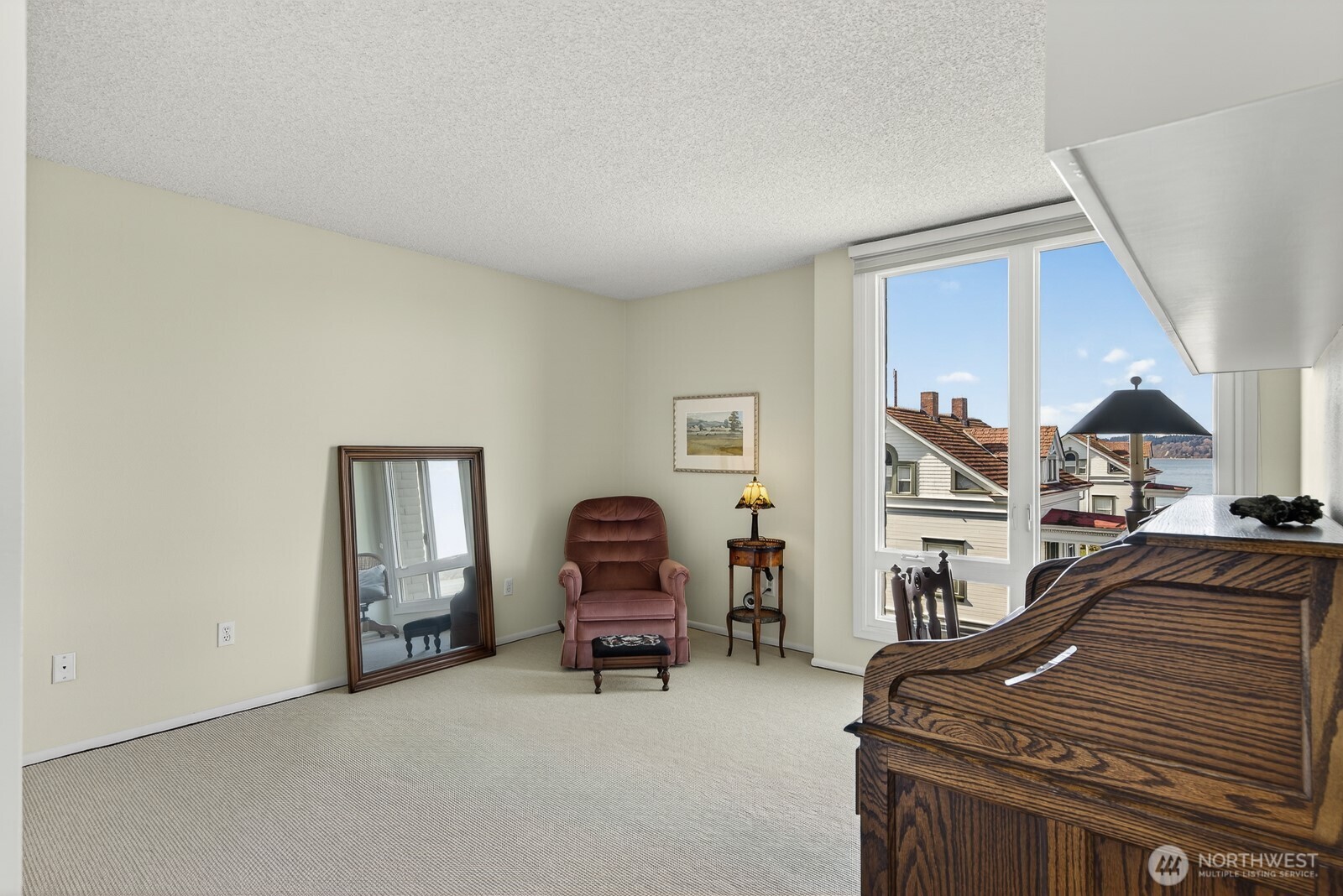 610 Front Street #302, Mukilteo, WA 98275