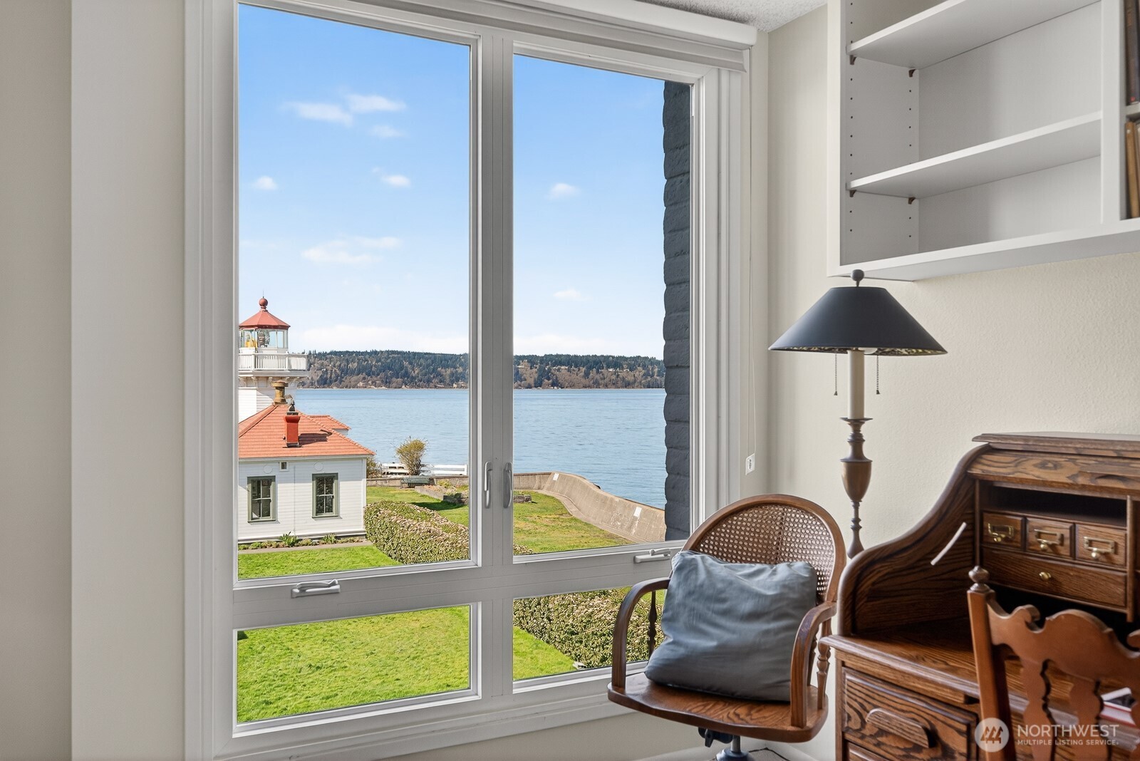 610 Front Street #302, Mukilteo, WA 98275