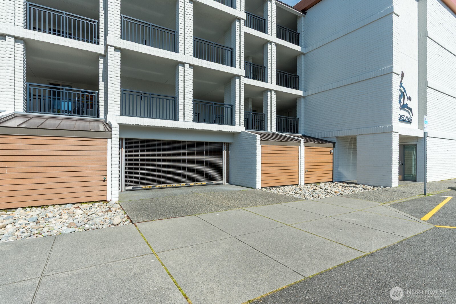 610 Front Street #302, Mukilteo, WA 98275