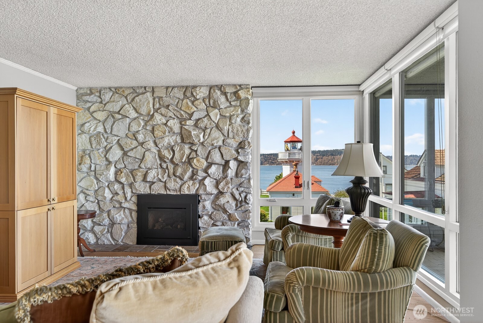 610 Front Street #302, Mukilteo, WA 98275