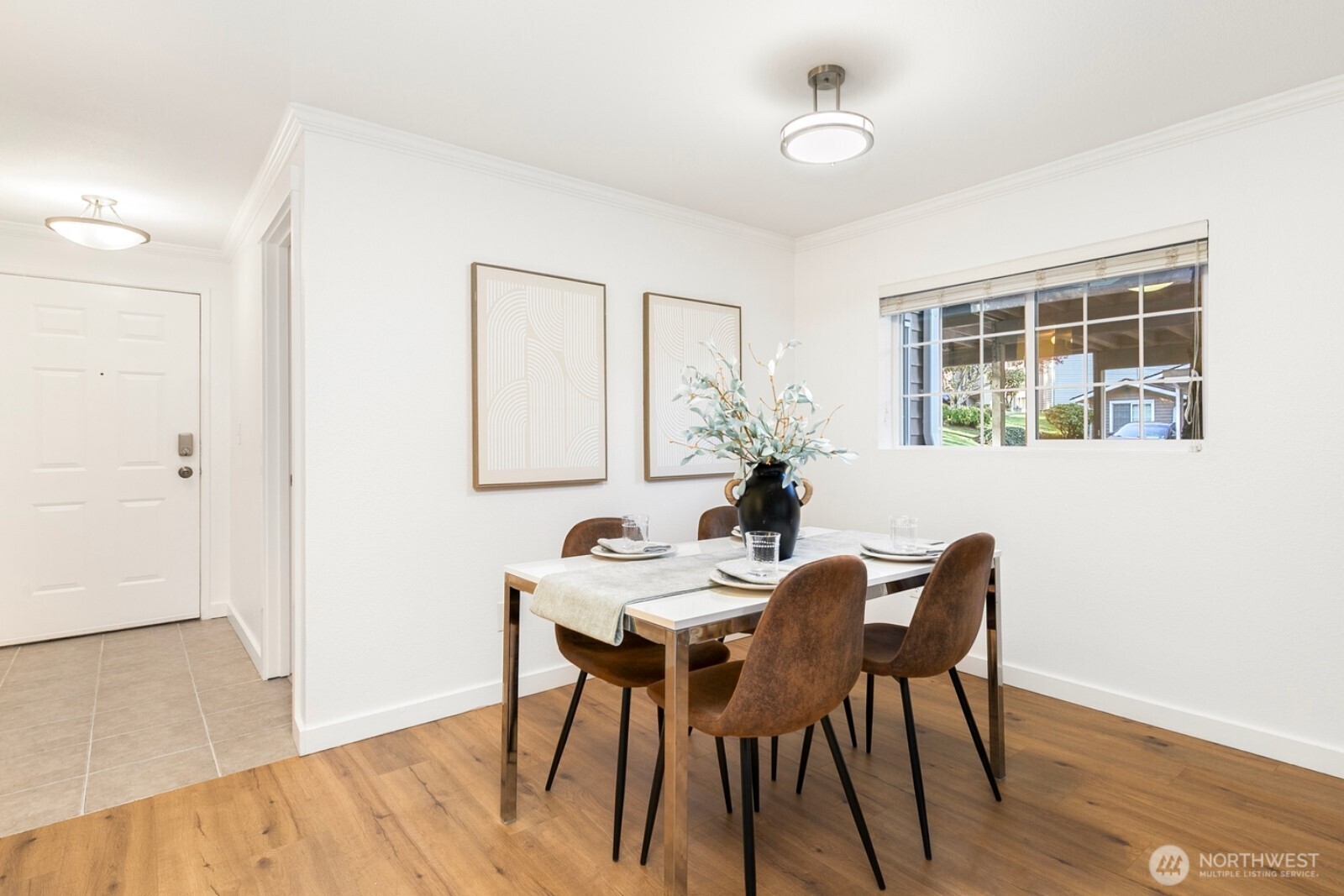 10022 NE 120th Lane #G101, Kirkland, WA 98034