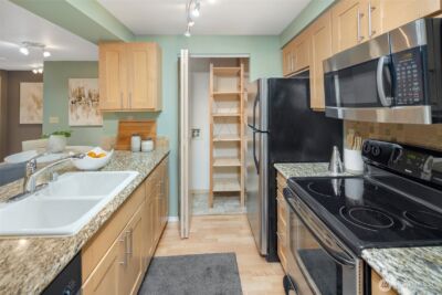 6960 California Avenue SW #A308, Seattle, WA 98136 - Photo 11