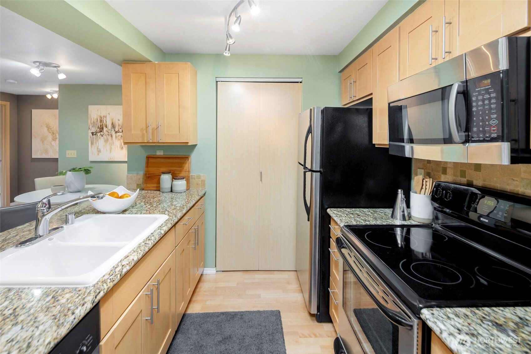 6960 California Avenue SW #A308, Seattle, WA 98136