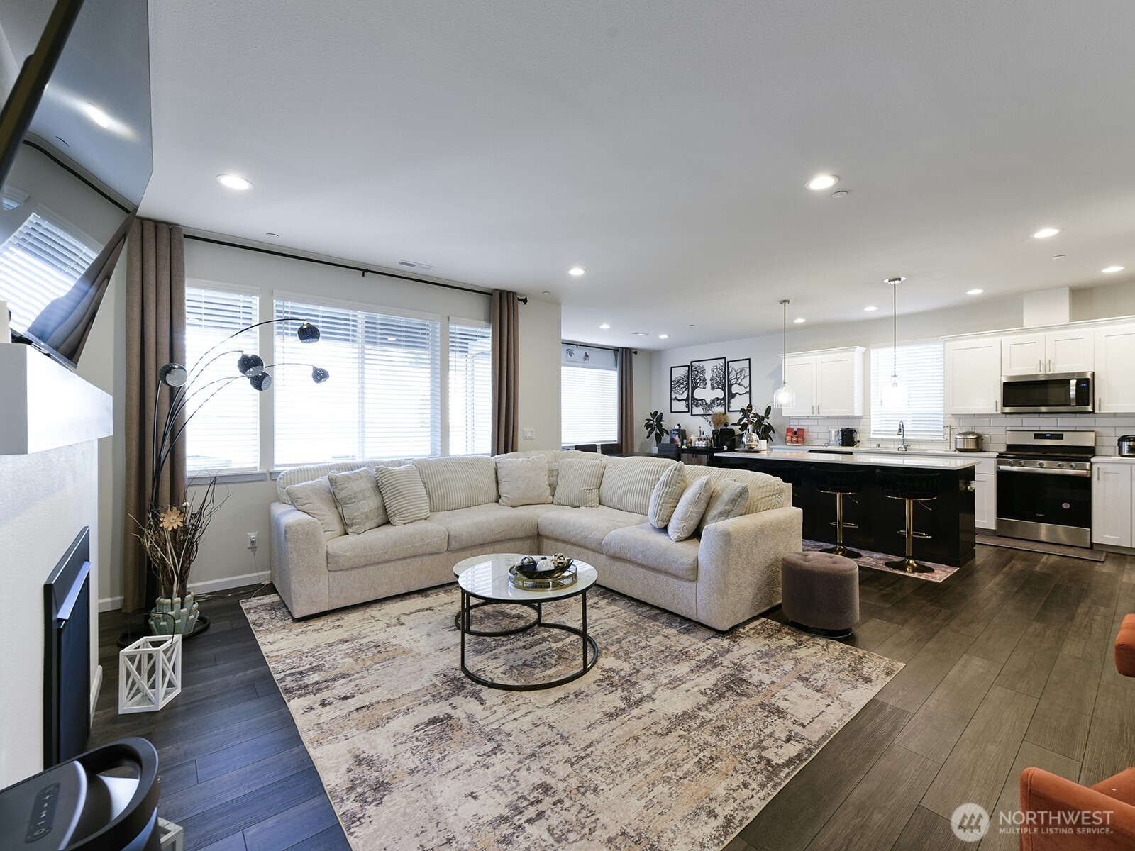 9110 Carlos Way NE, Lacey, WA 98516