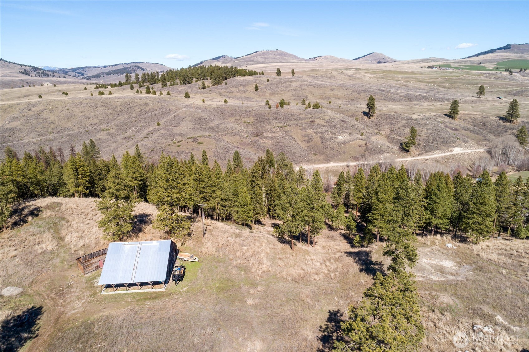 1475 Havillah Road , Tonasket, WA 98855