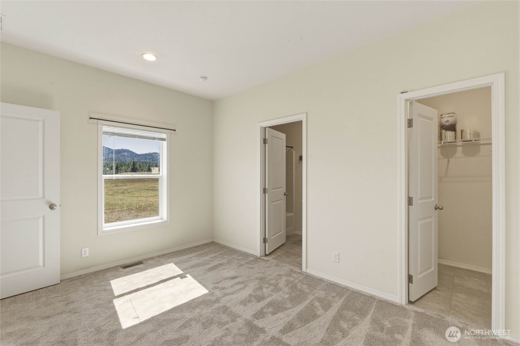 1475 Havillah Road , Tonasket, WA 98855
