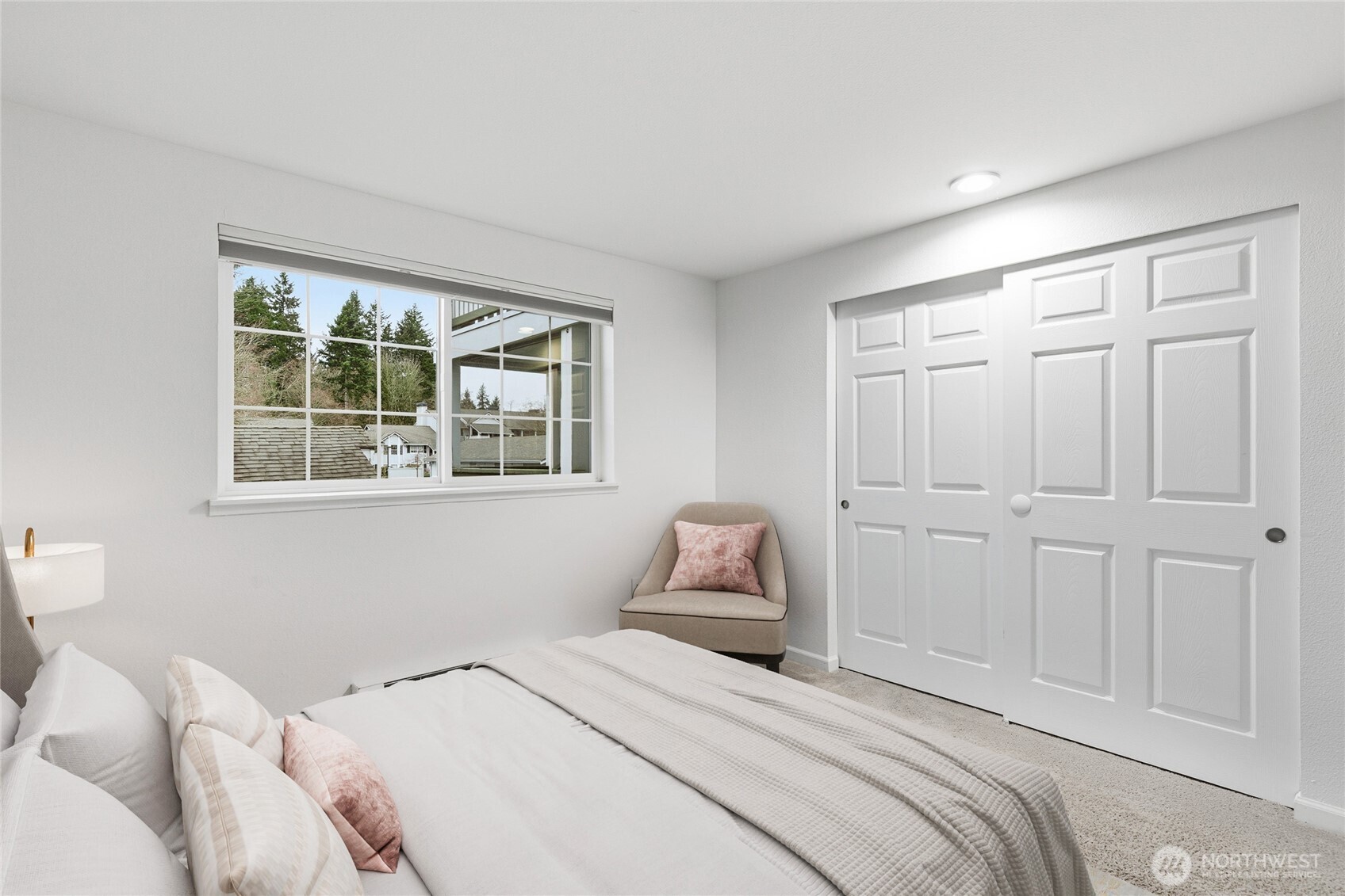 23321 Cedar Way #J204, Mountlake Terrace, WA 98043-4344