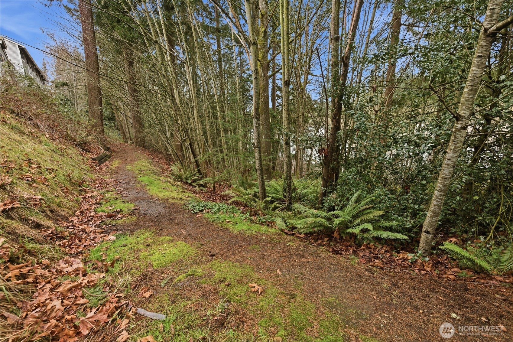 23321 Cedar Way #J204, Mountlake Terrace, WA 98043-4344
