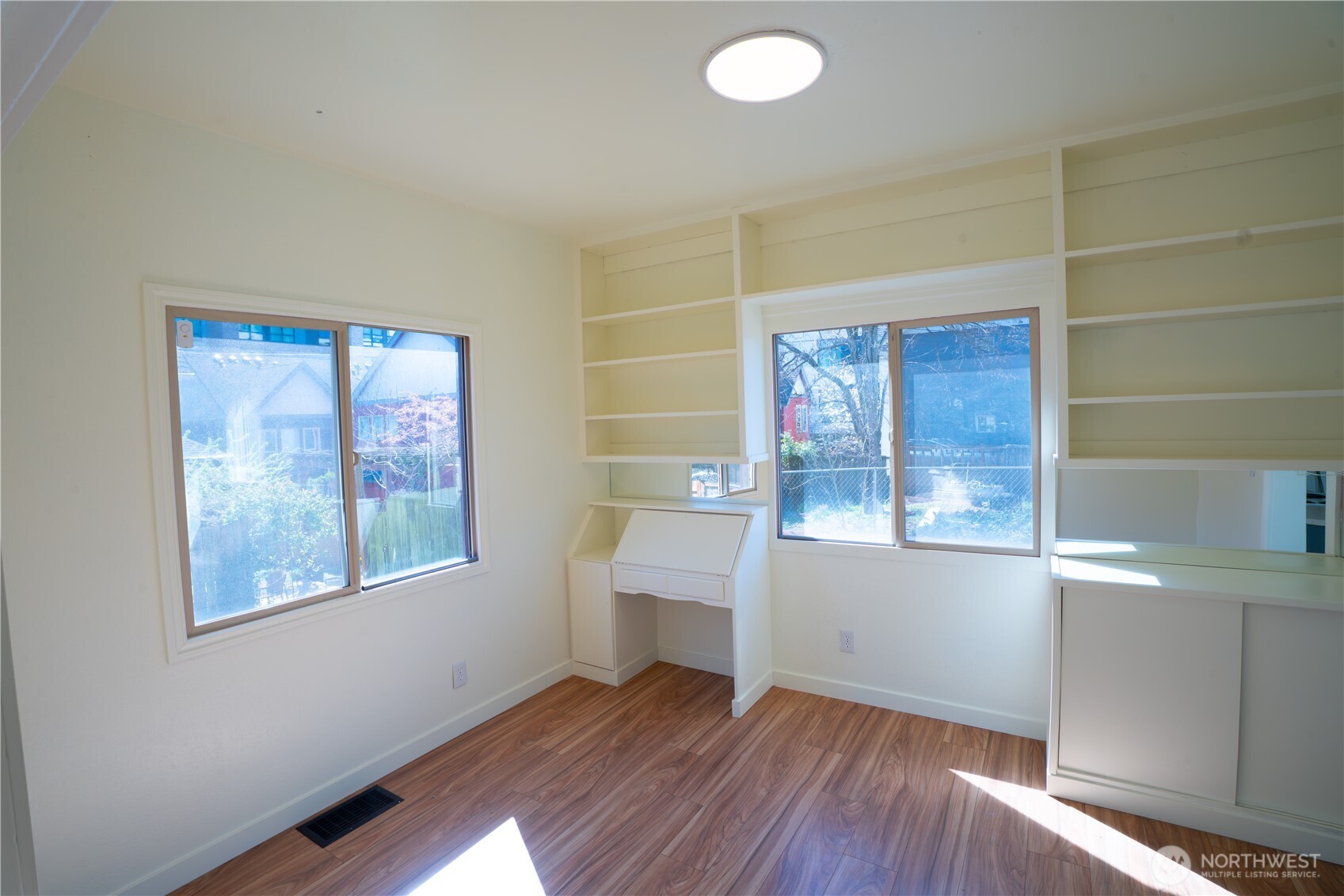 1707 22nd Avenue S, Seattle, WA 98118