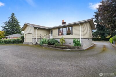 1016 Mellen Street , Centralia, WA 98531 - Photo 2