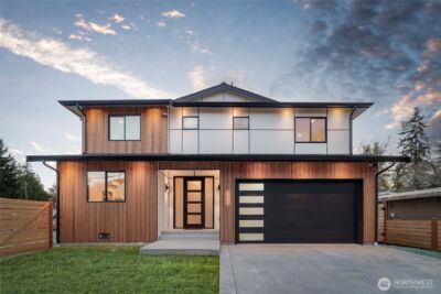 11279 59th Avenue S, Seattle, WA 98178