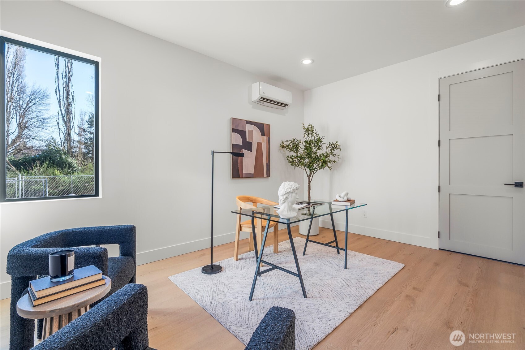 11279 59th Avenue S, Seattle, WA 98178